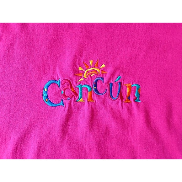 Vintage Cancun T-Shirt Men's Large Pink Embroidered Short Sleeve - Picture 2 of 5